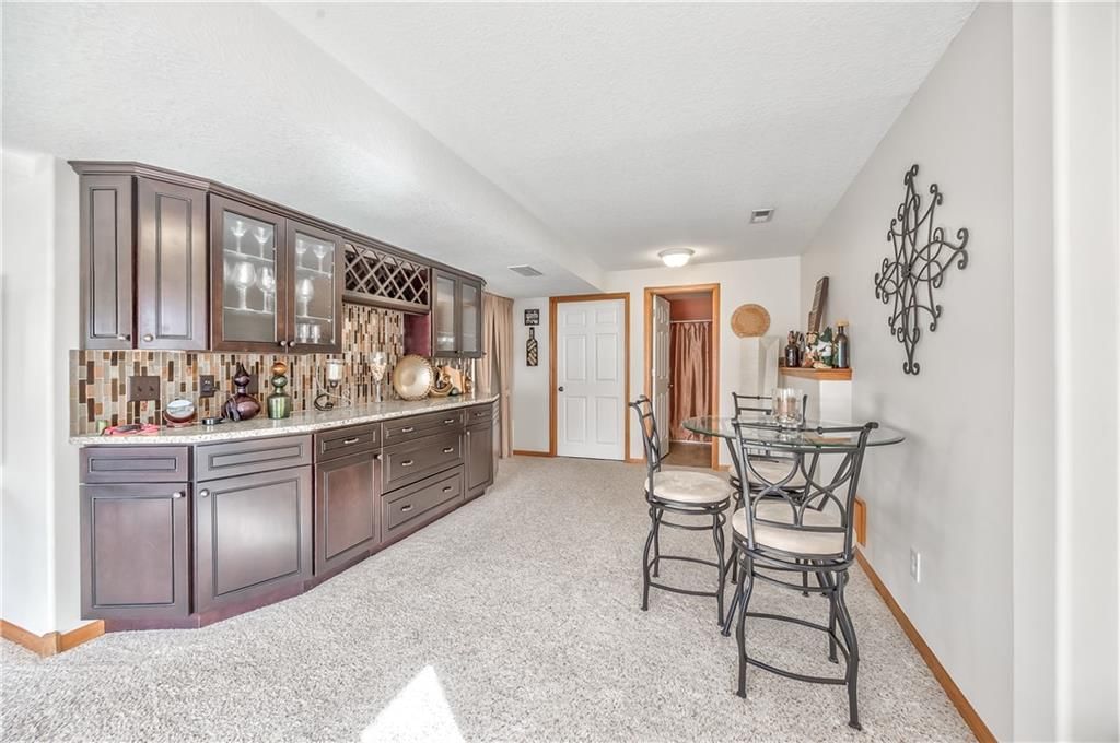 670 Hillside Court — photo 41