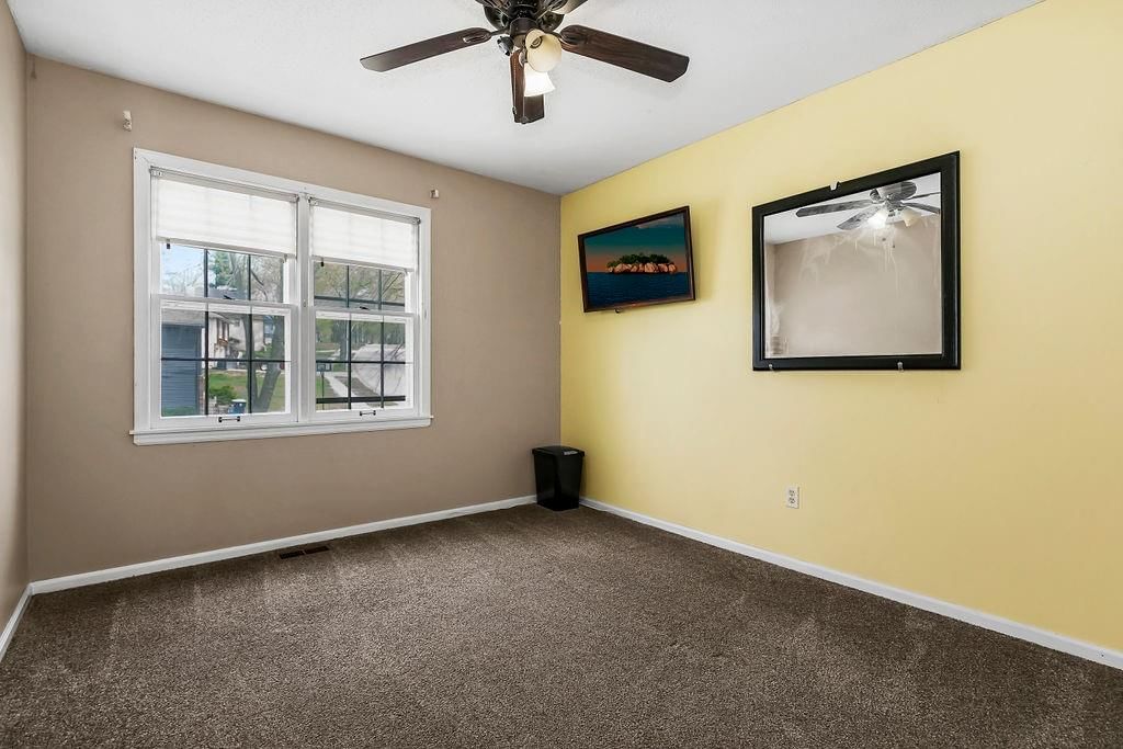10630 Wenzel Avenue — photo 11