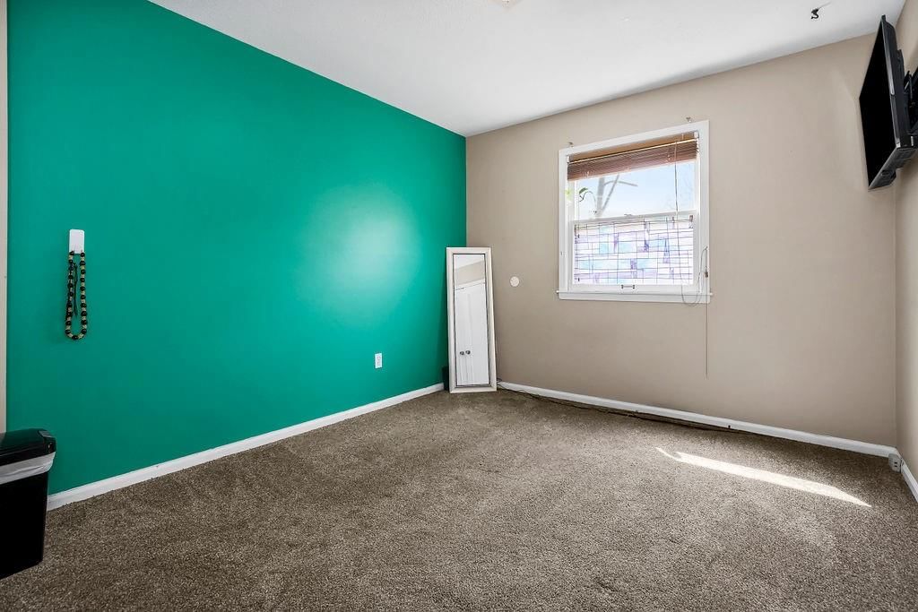 10630 Wenzel Avenue — photo 13