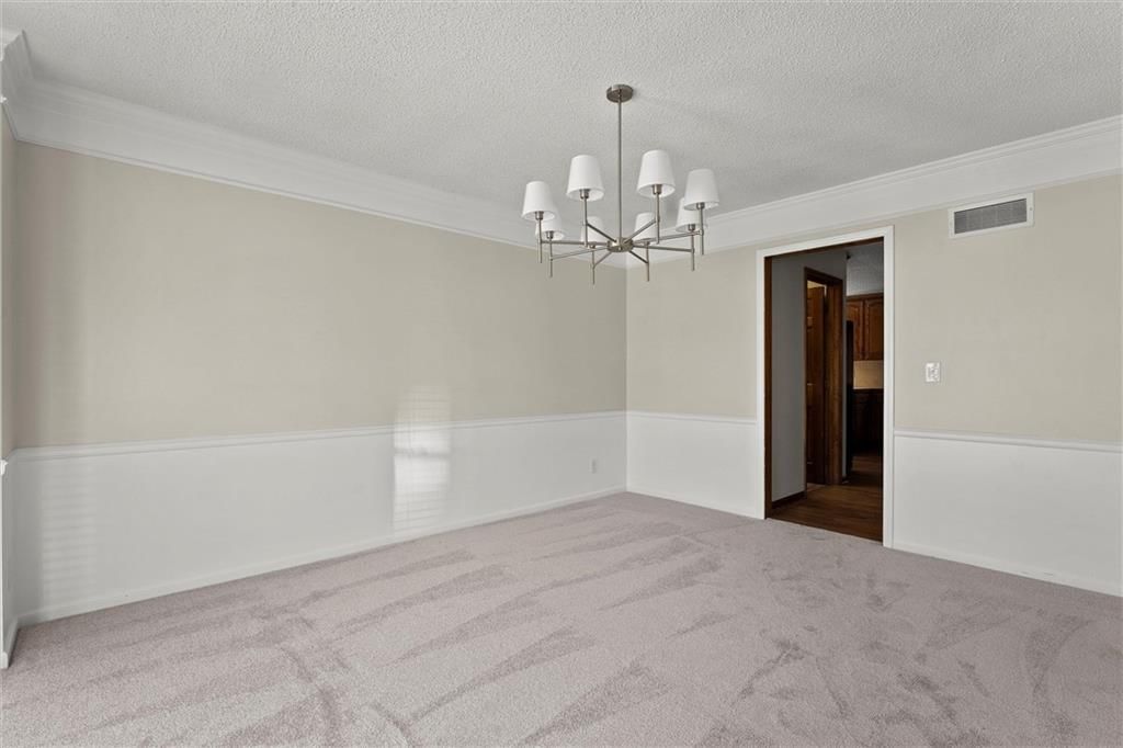 7801 N Prospect Avenue — photo 15