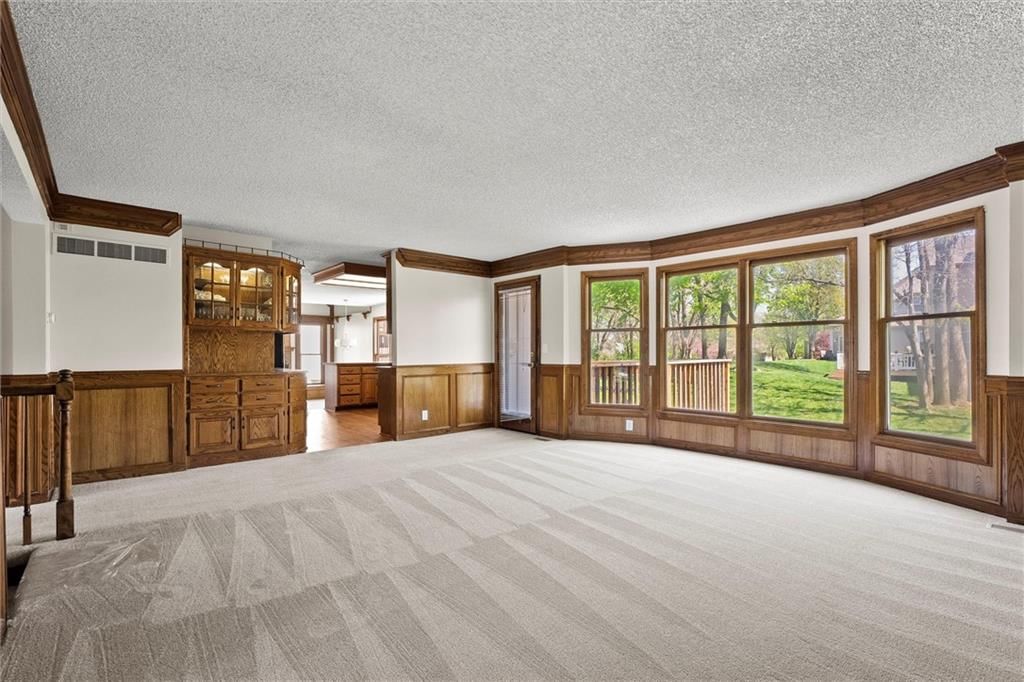 7801 N Prospect Avenue — photo 7