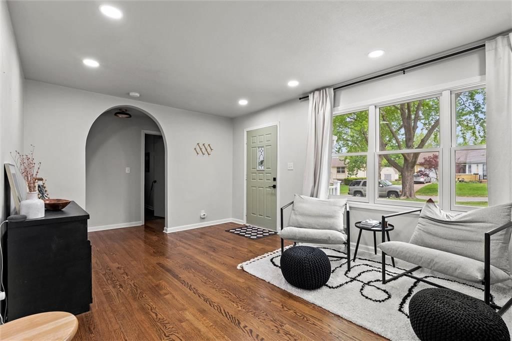 1001 NE 67th Place — photo 7