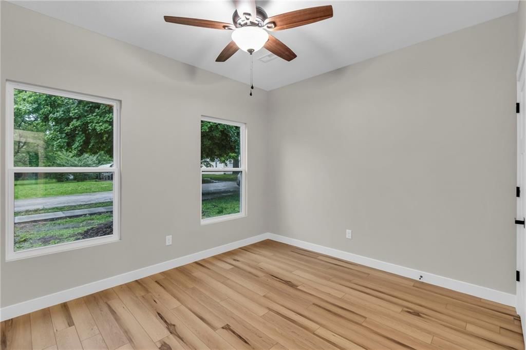 519 W Cornhill Street — photo 12