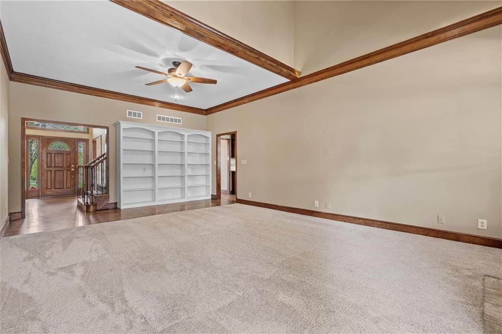 216 Shawna Drive — photo 16