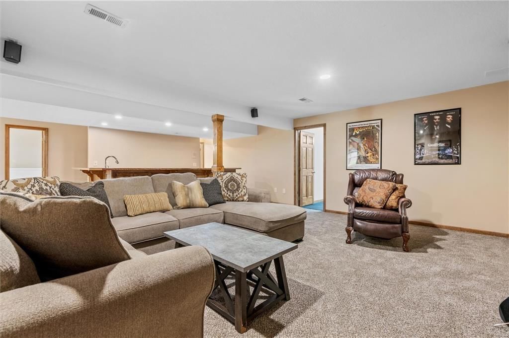 216 Shawna Drive — photo 51