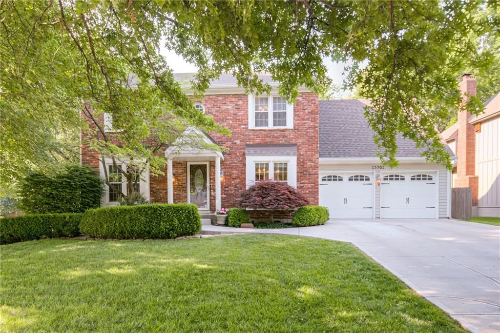15501 W 90TH Street, Lenexa, KS