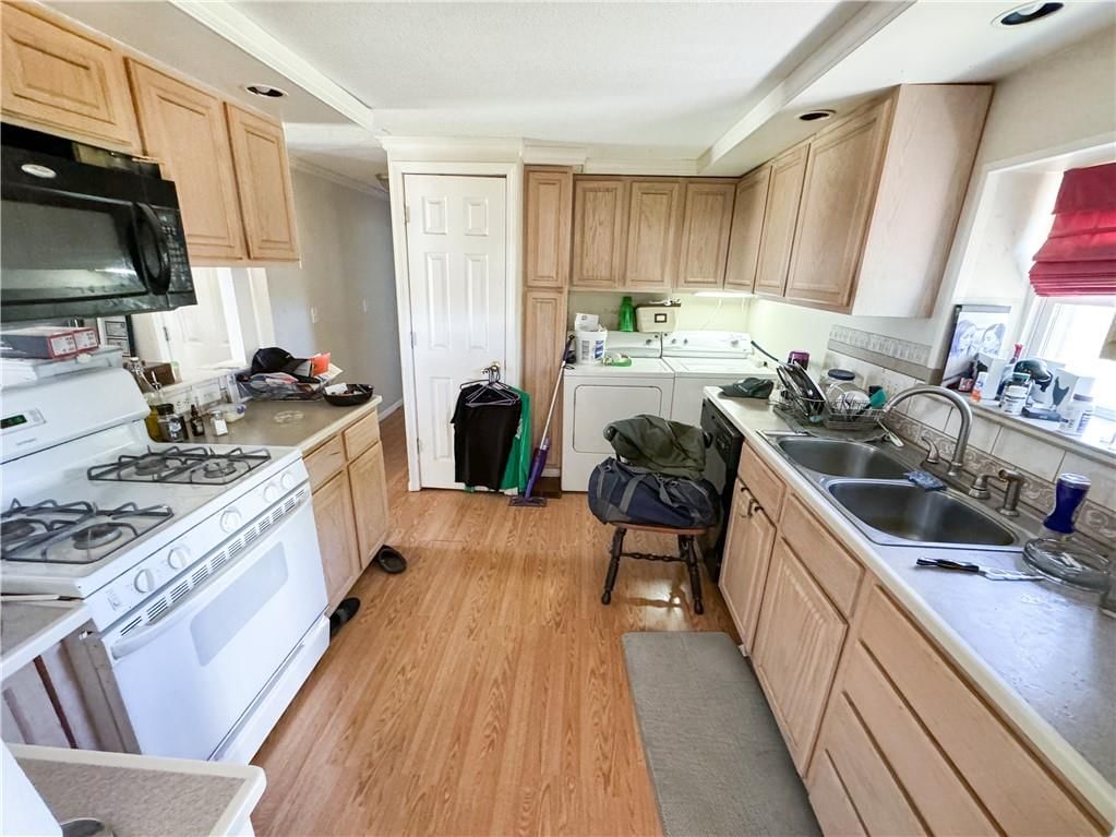 206 S 5th Street — photo 3