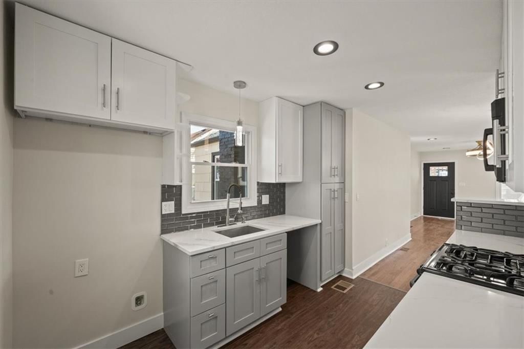 7228 Wabash Avenue — photo 11