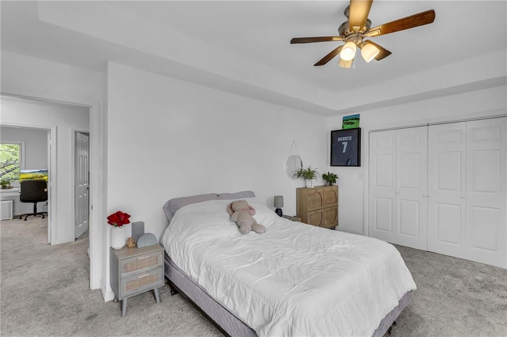 11719 Troost Avenue — photo 13