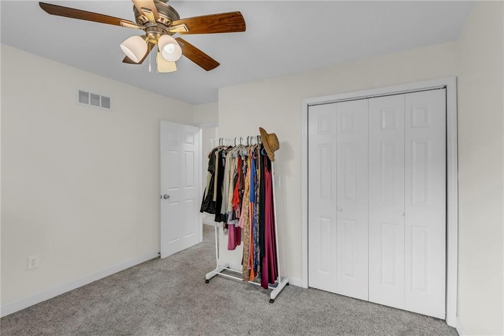 11719 Troost Avenue — photo 22