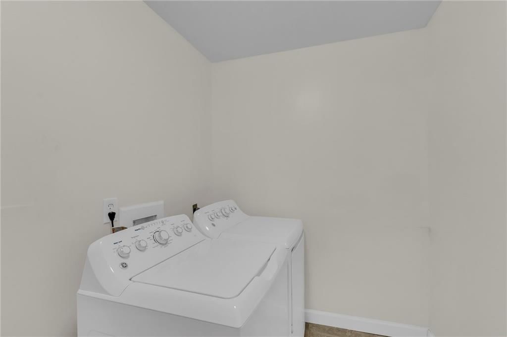 11719 Troost Avenue — photo 26
