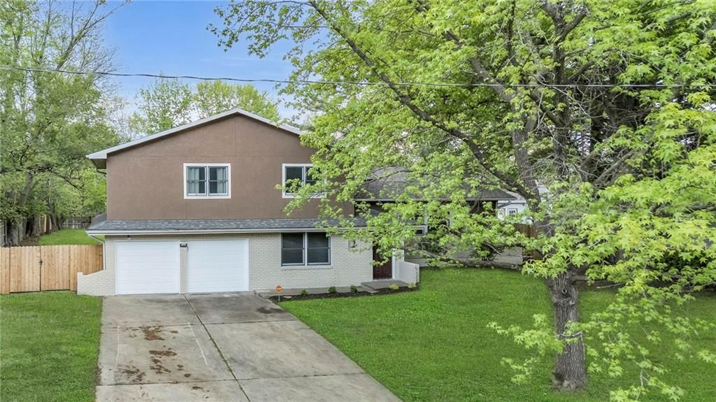 11719 Troost Avenue — photo 37