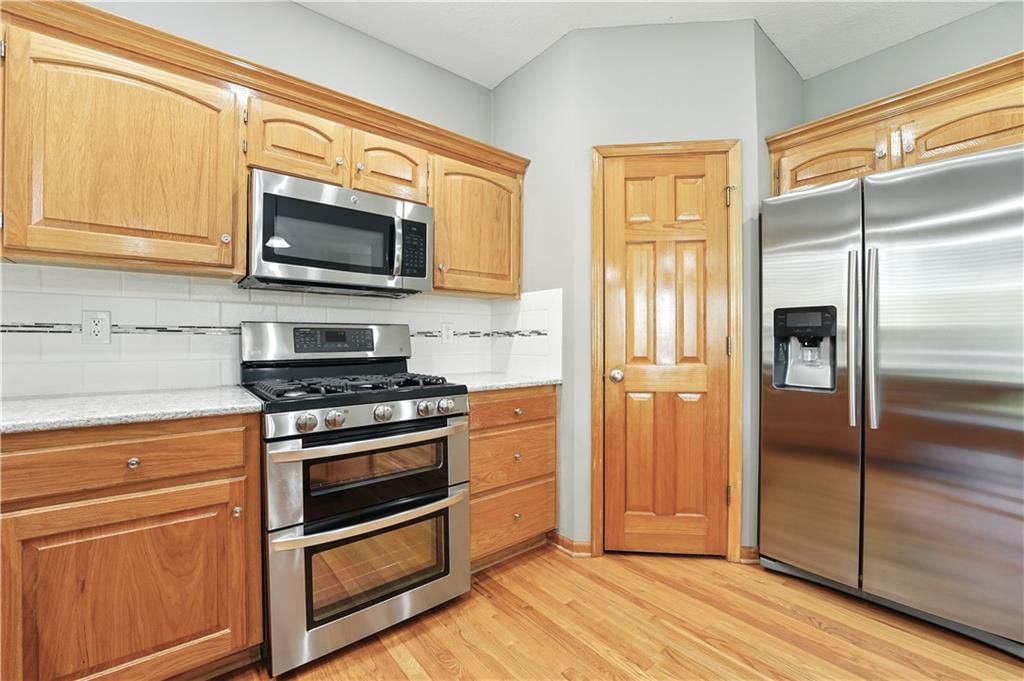1178 Huntington Drive — photo 16