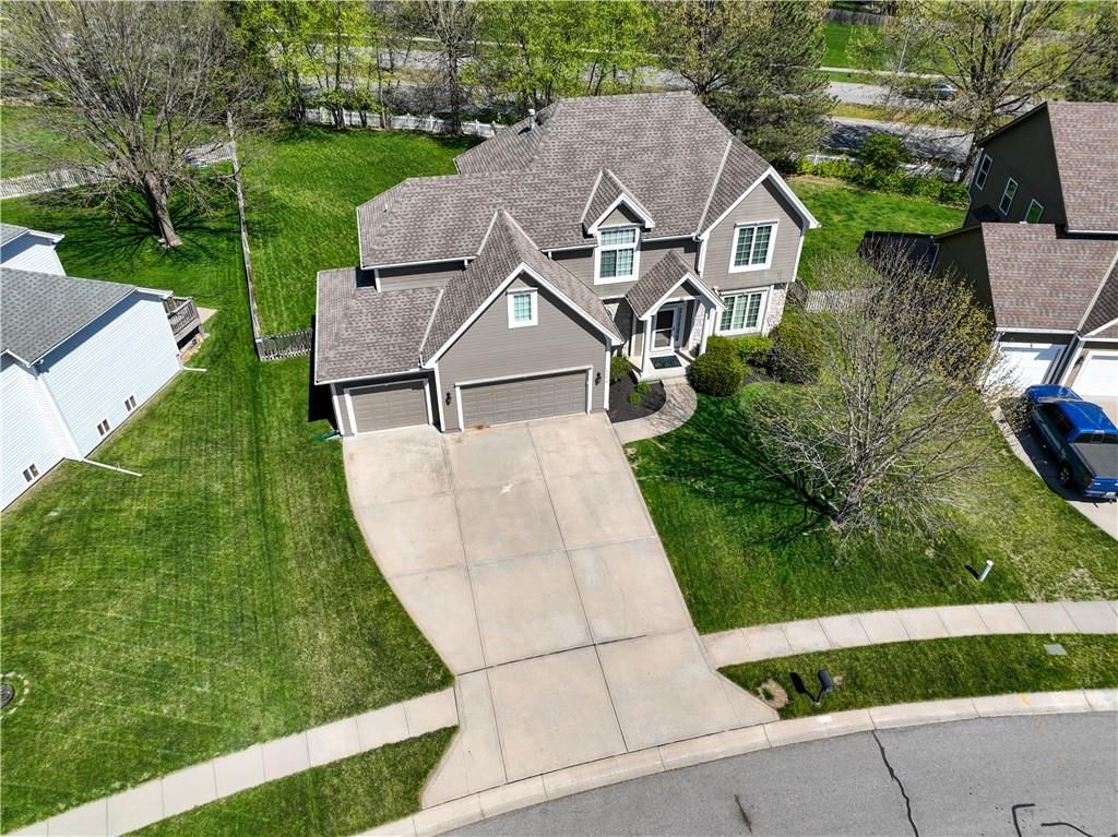 1178 Huntington Drive — photo 3