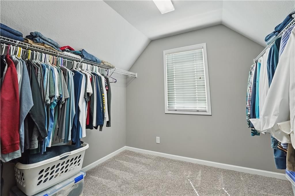 1178 Huntington Drive — photo 35