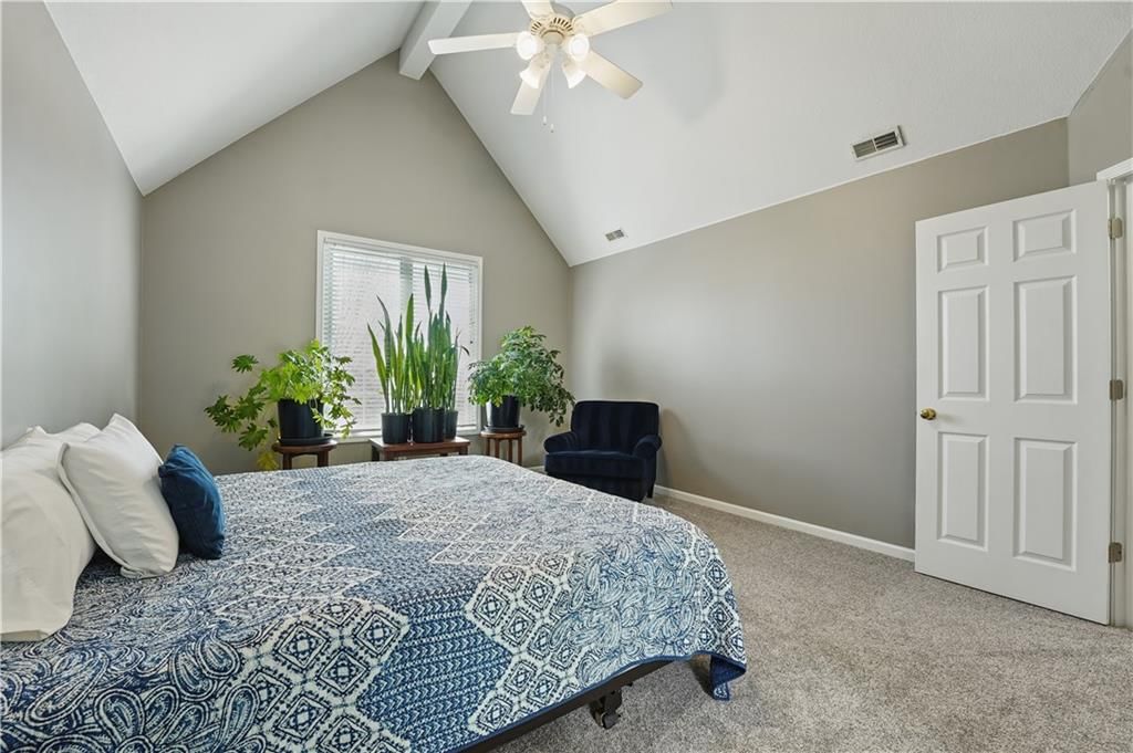 1178 Huntington Drive — photo 37
