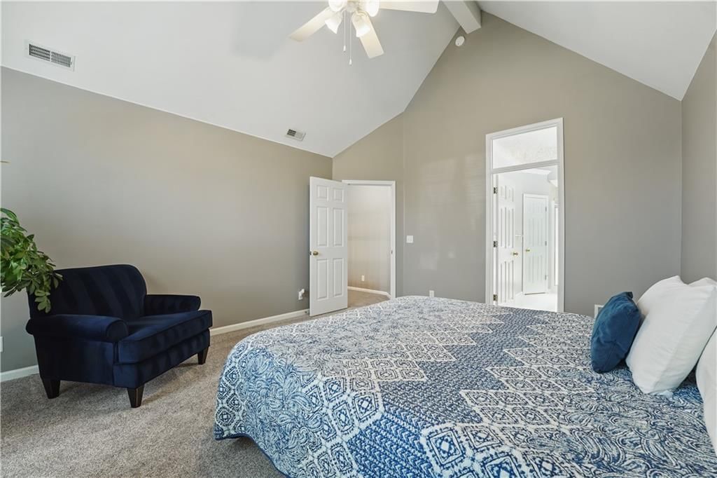 1178 Huntington Drive — photo 38