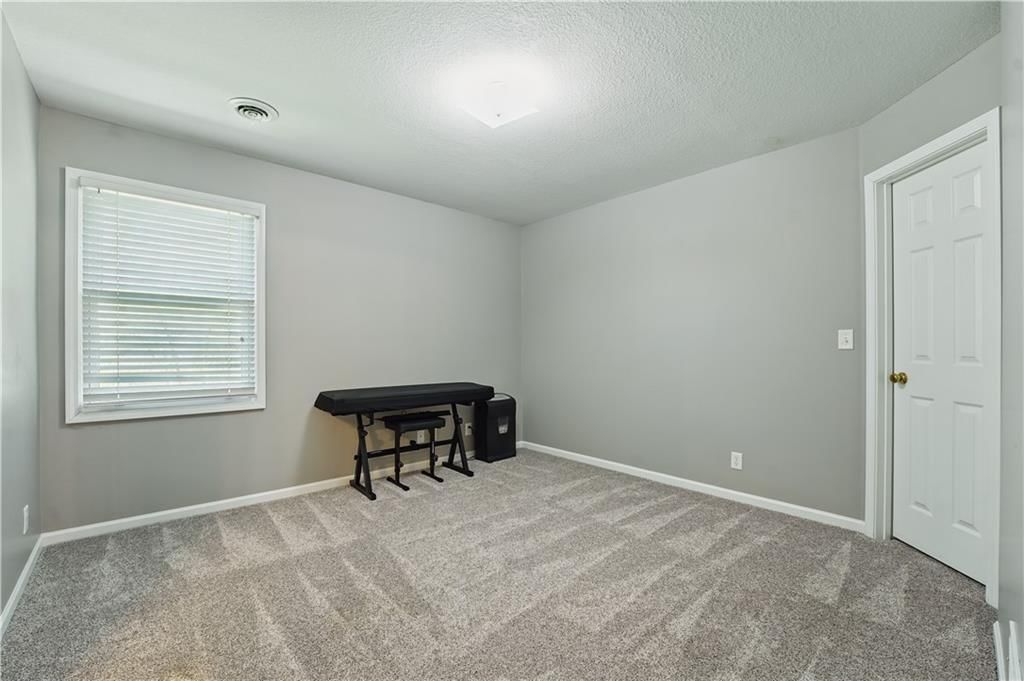 1178 Huntington Drive — photo 44