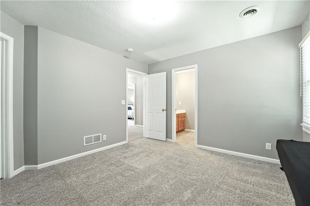 1178 Huntington Drive — photo 45