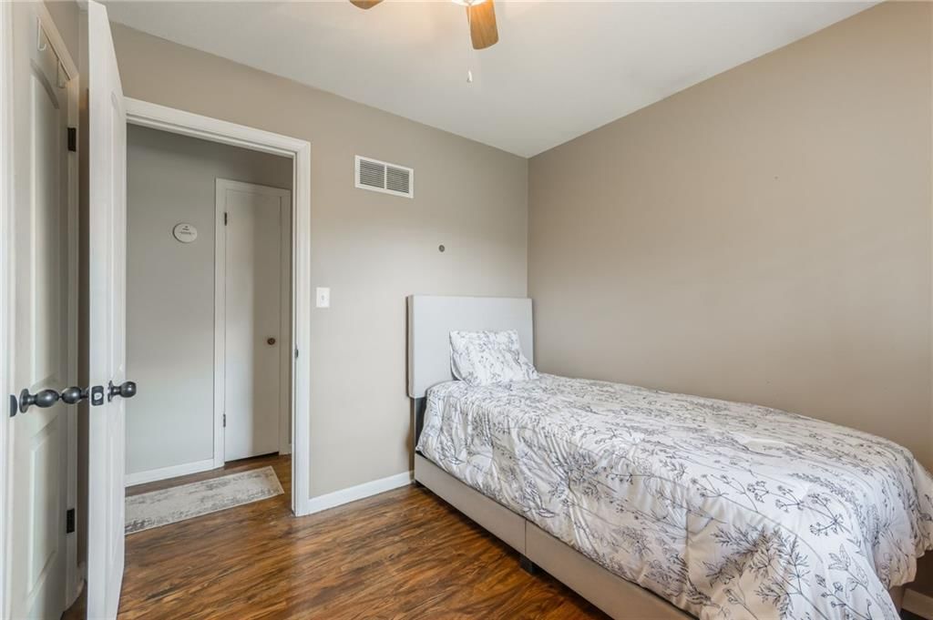 402 Campbell Court — photo 13