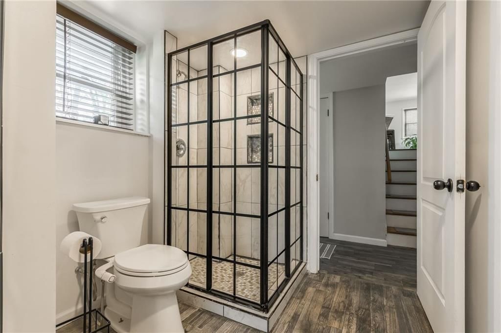 402 Campbell Court — photo 23