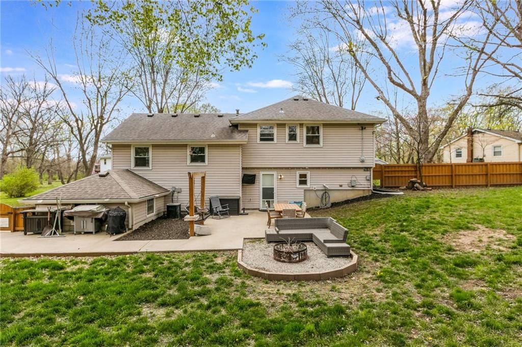 402 Campbell Court — photo 28