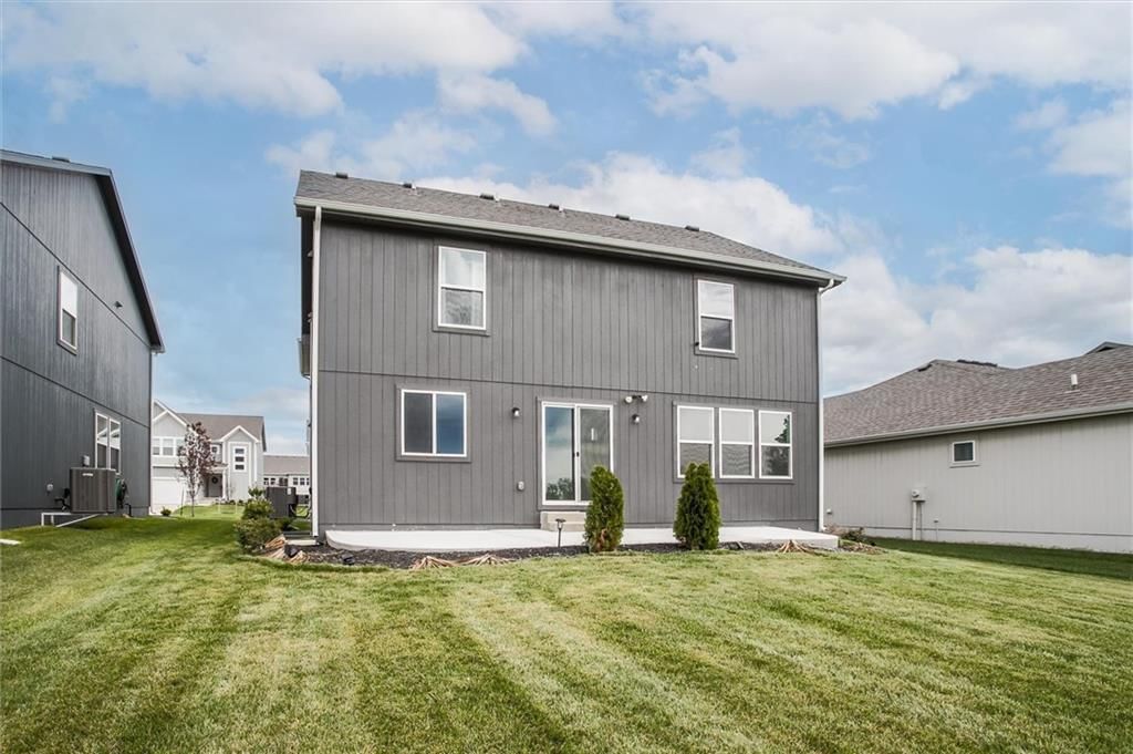 2129 SW Rutherford Drive — photo 5
