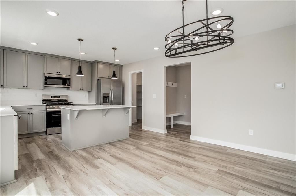 2129 SW Rutherford Drive — photo 10