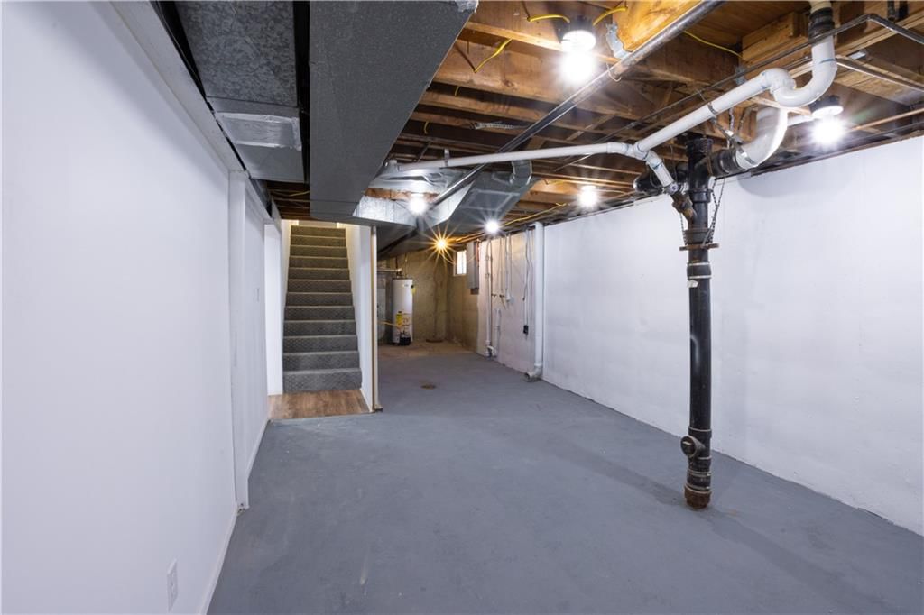 8208 Hardy Avenue — photo 29