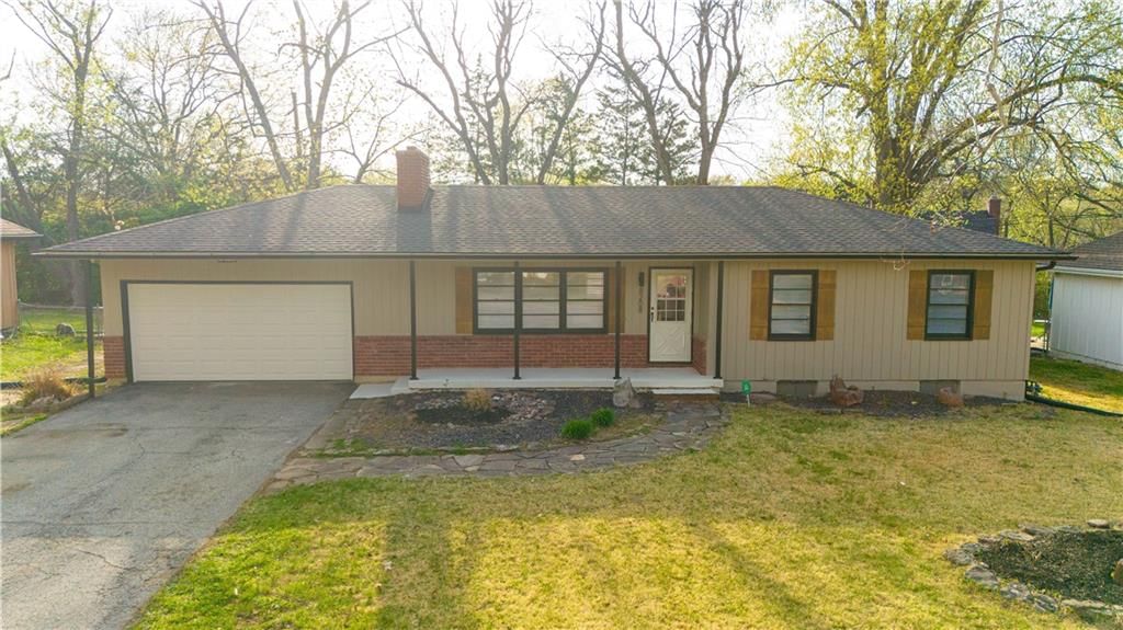 8208 Hardy Avenue — photo 30