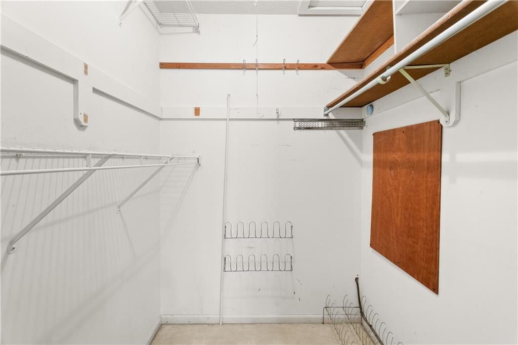 9937 Edelweiss Circle — photo 12