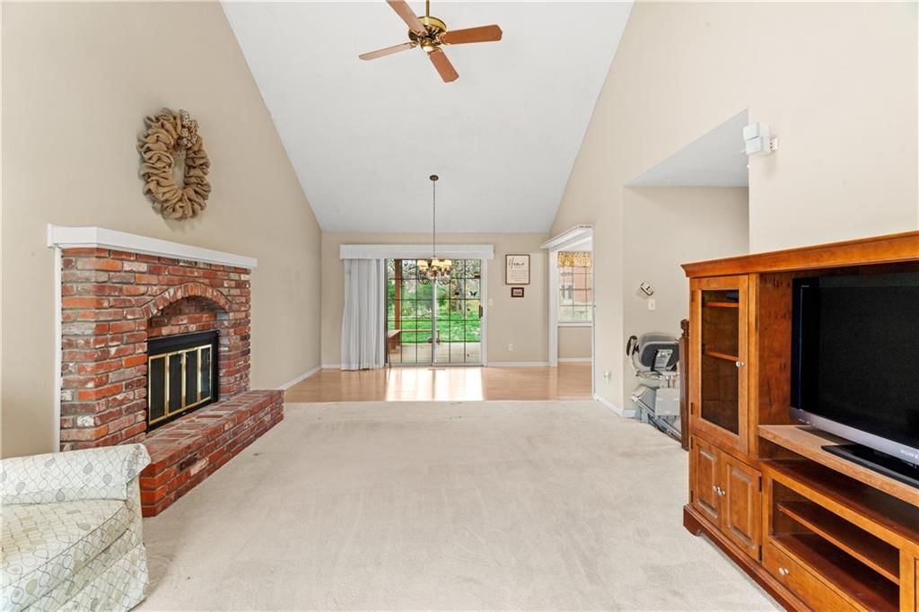 9937 Edelweiss Circle — photo 6