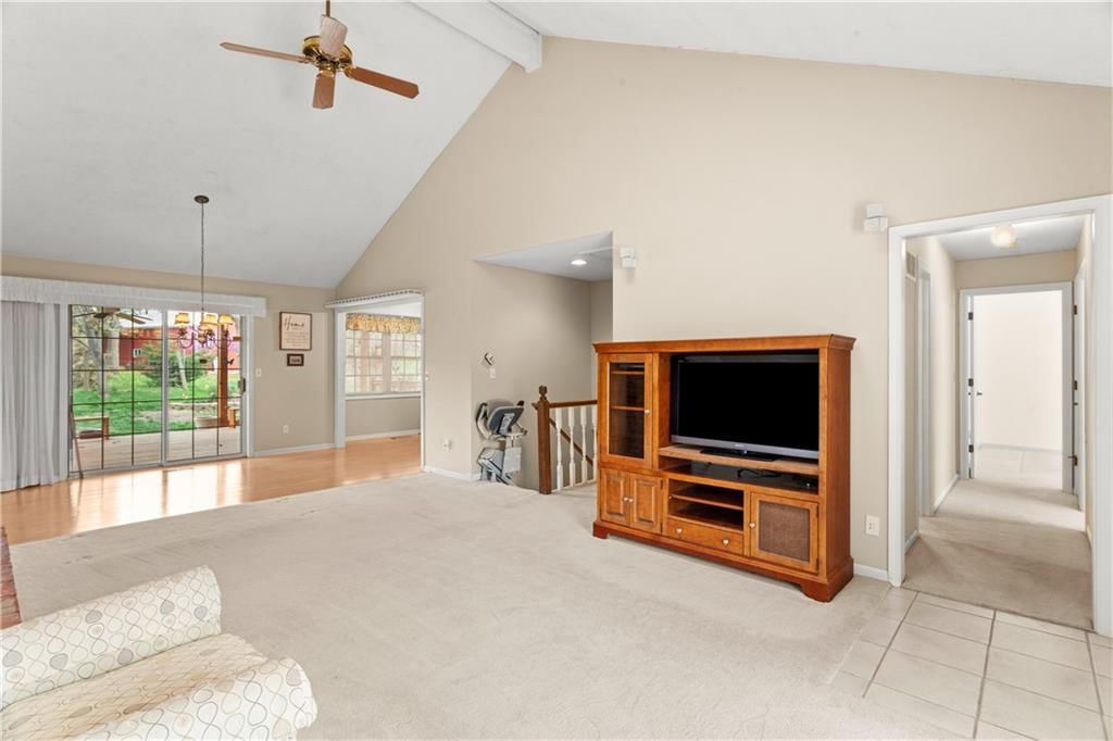 9937 Edelweiss Circle — photo 7