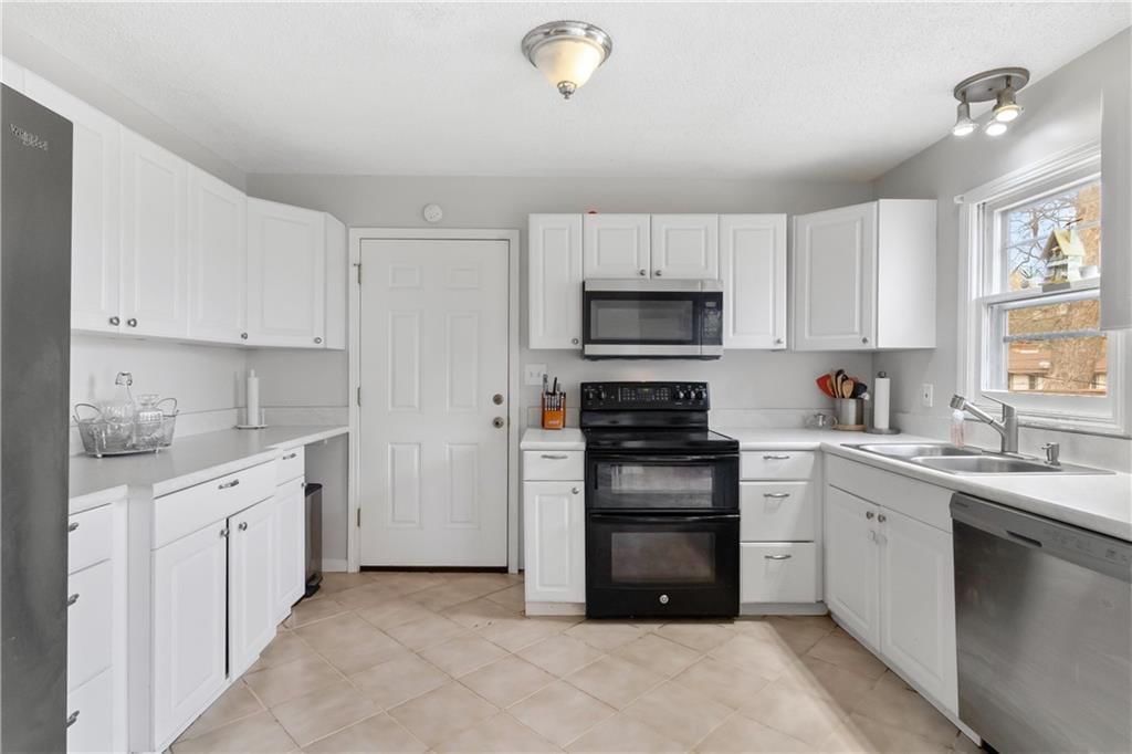 5223 N Washington Street — photo 16