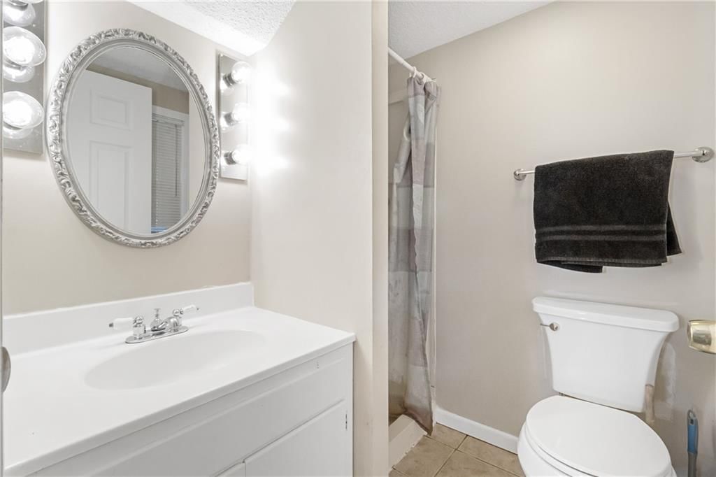5223 N Washington Street — photo 29