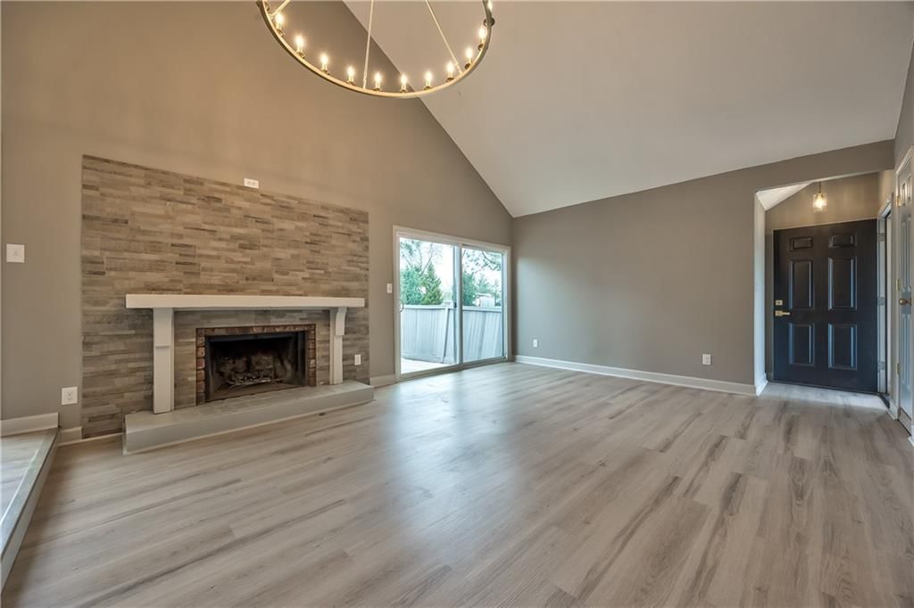 8120 Halsey Street — photo 6