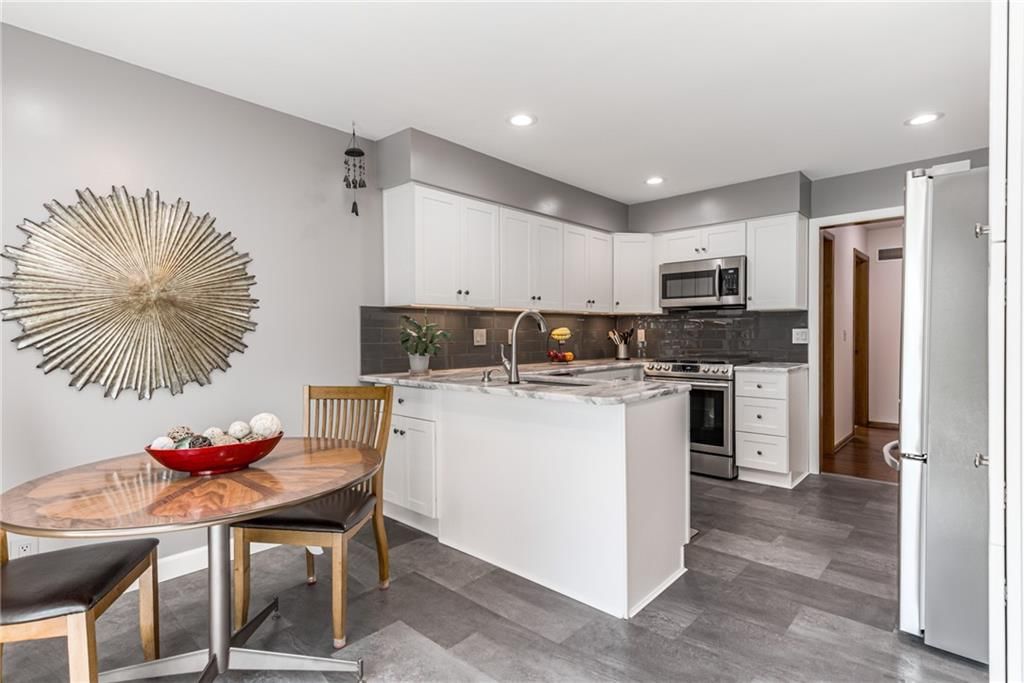 12126 England Street — photo 12