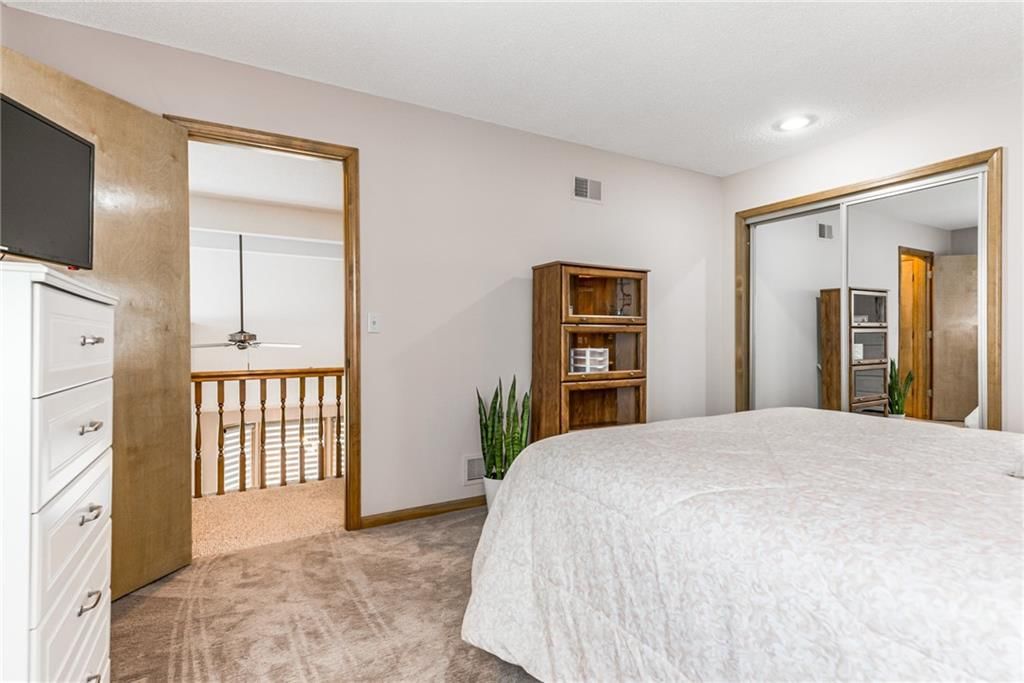 12126 England Street — photo 24