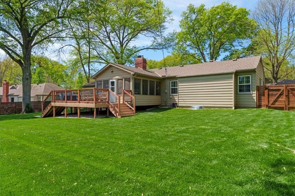 4229 W 97th Terrace — photo 35