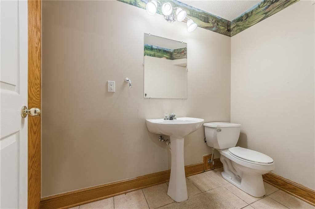 Photo 38 of 38 - 7428 N SMALLEY Avenue