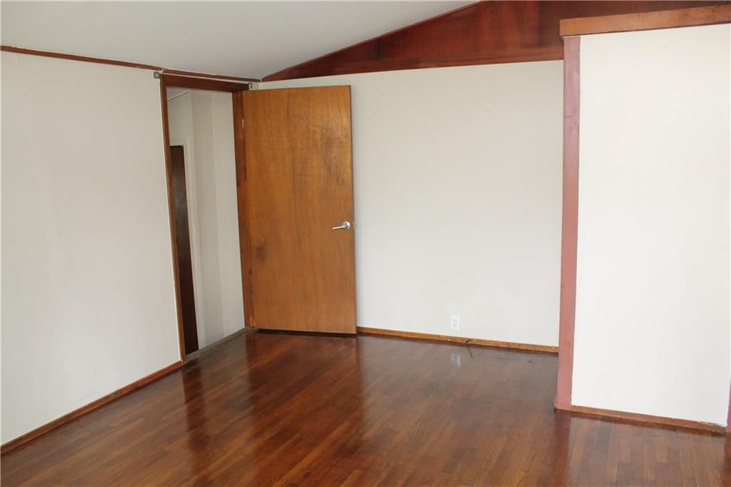 5605 CRESCENT Avenue — photo 12