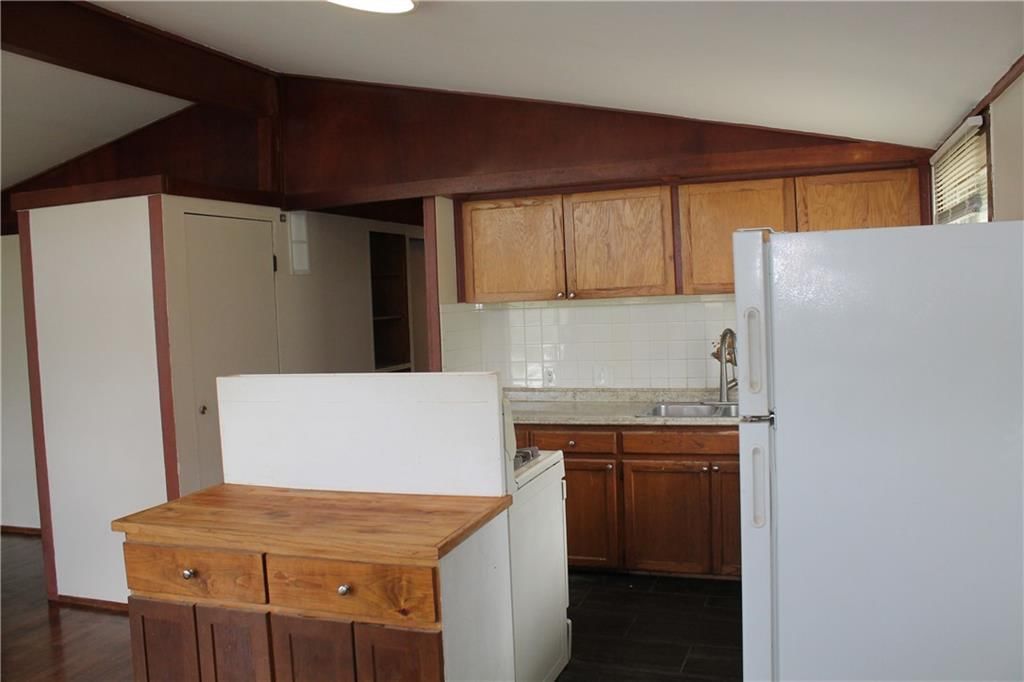 5605 CRESCENT Avenue — photo 8
