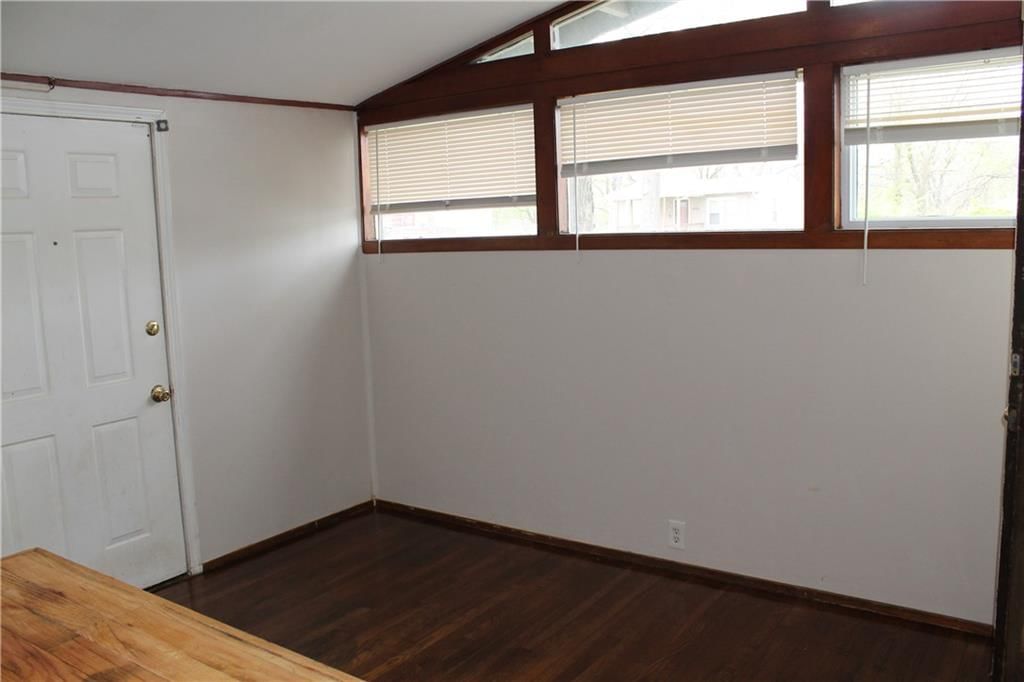 5605 CRESCENT Avenue — photo 10