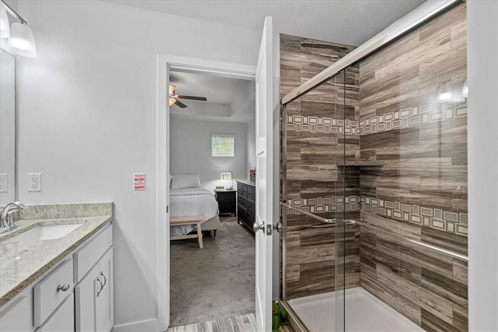 410 W 179th Terrace — photo 18