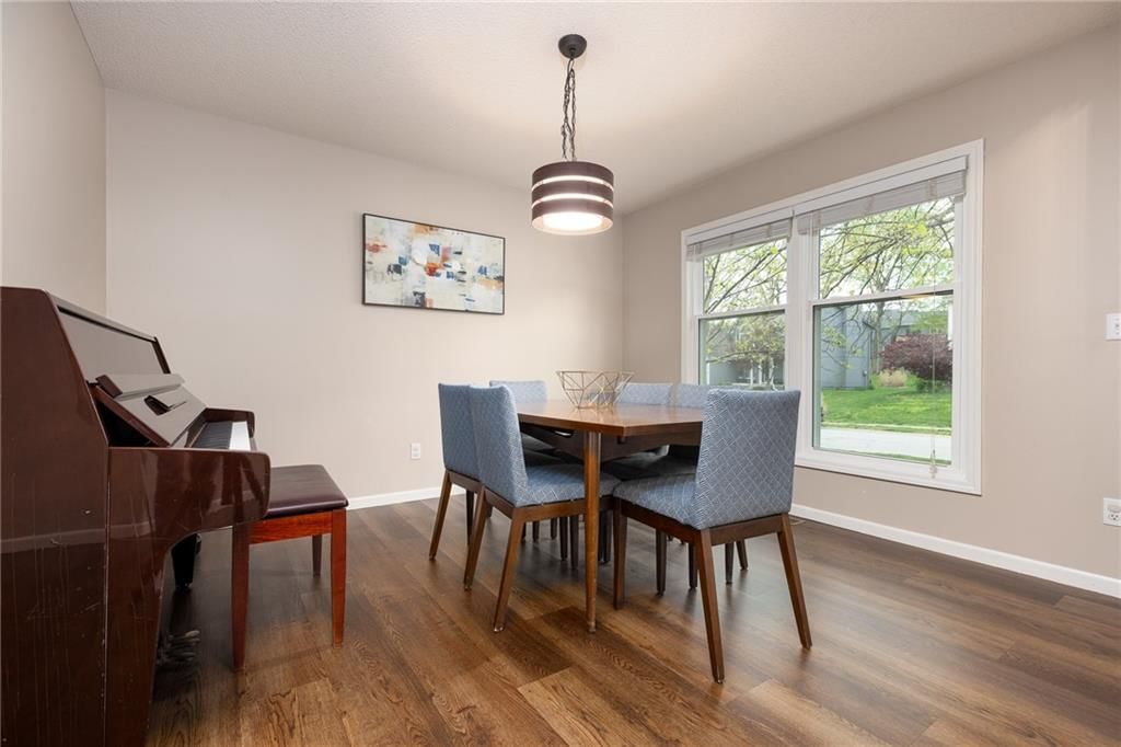 7301 N SMALLEY Avenue — photo 12