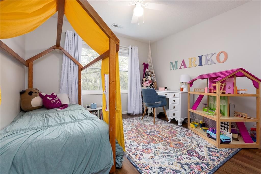 7301 N SMALLEY Avenue — photo 22