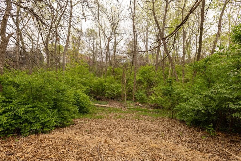 7301 N SMALLEY Avenue — photo 42