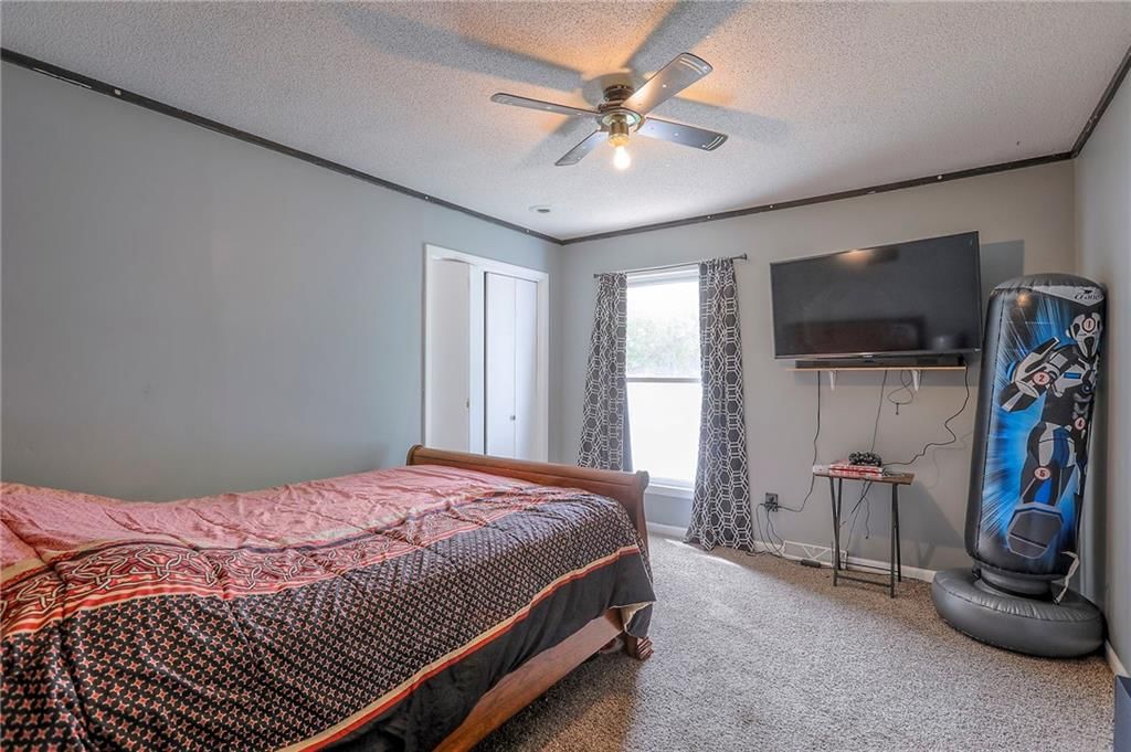 1013 SW Brave Circle — photo 14