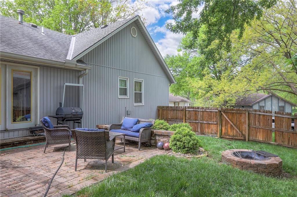 1013 SW Brave Circle — photo 39