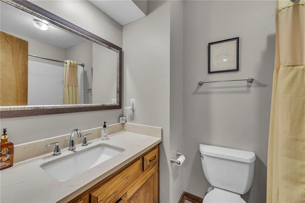 10706 W 115th Place — photo 10